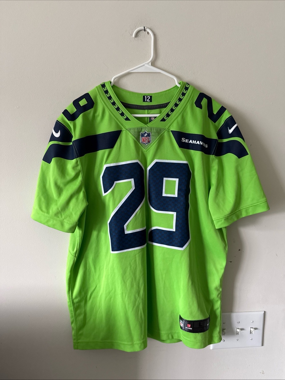 Men's Nike Earl Thomas #29 Seahawks Color Rush Vapor Lmtd NFL Jersey Sz L - RARE